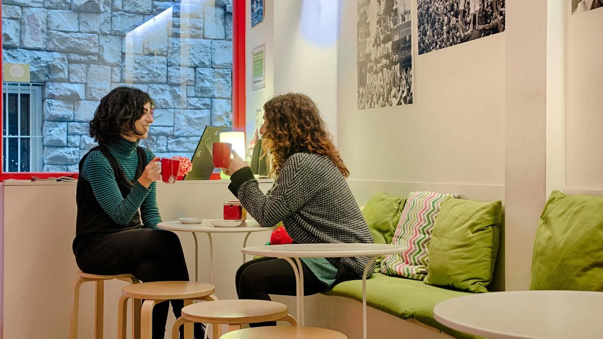 Itaca Hostel Barcelona Spain