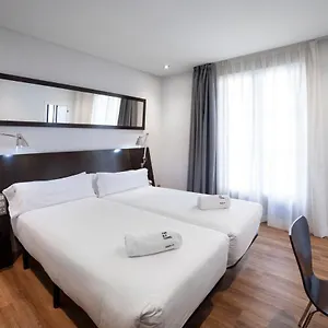 Petit Palace Arana Otel Bilbao